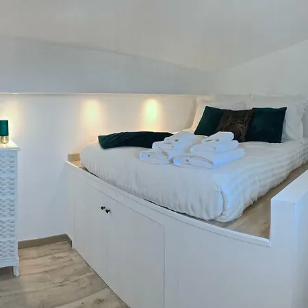 Vieil Apartamento Antibes
